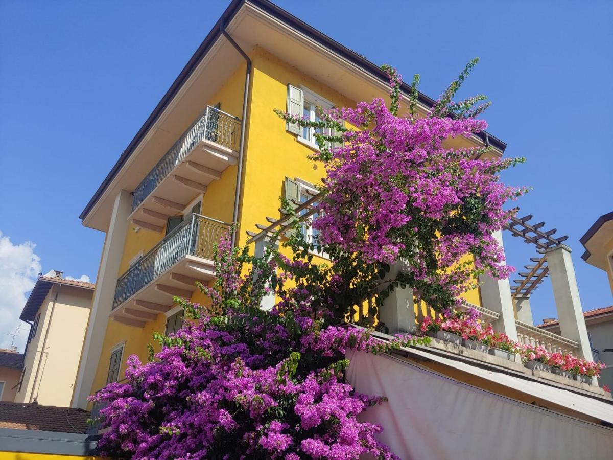 Appartamenti Baia Azzurra 6. 토르볼레 외부 사진